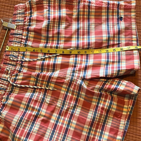 Brooks Brothers Men’s Large Plaid Swimsuit Large - Picture 7 of 7